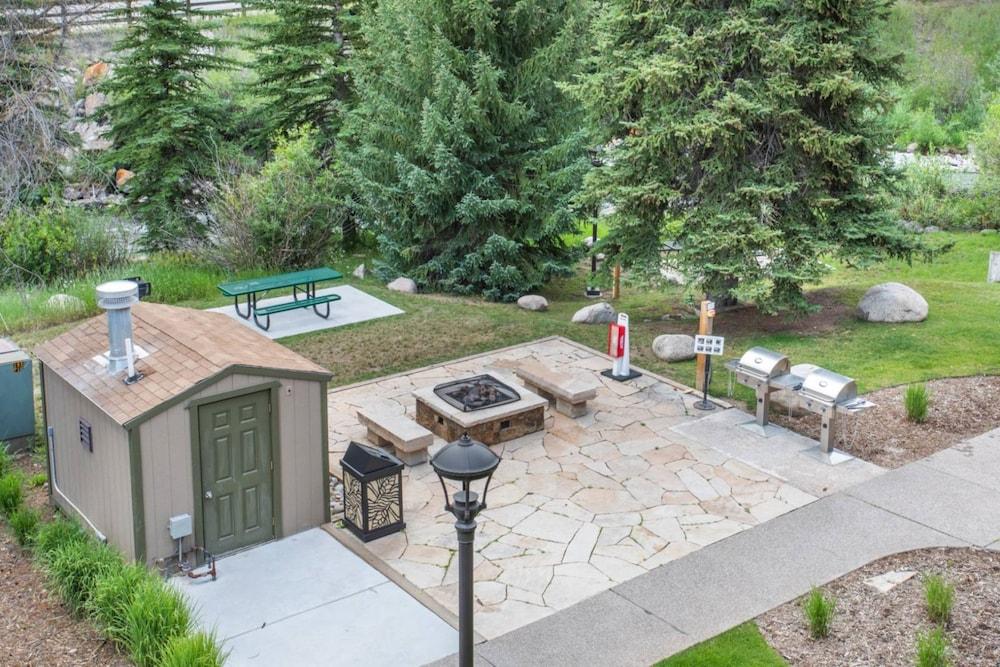 Bluegreen's StreamSide at Vail photo 40