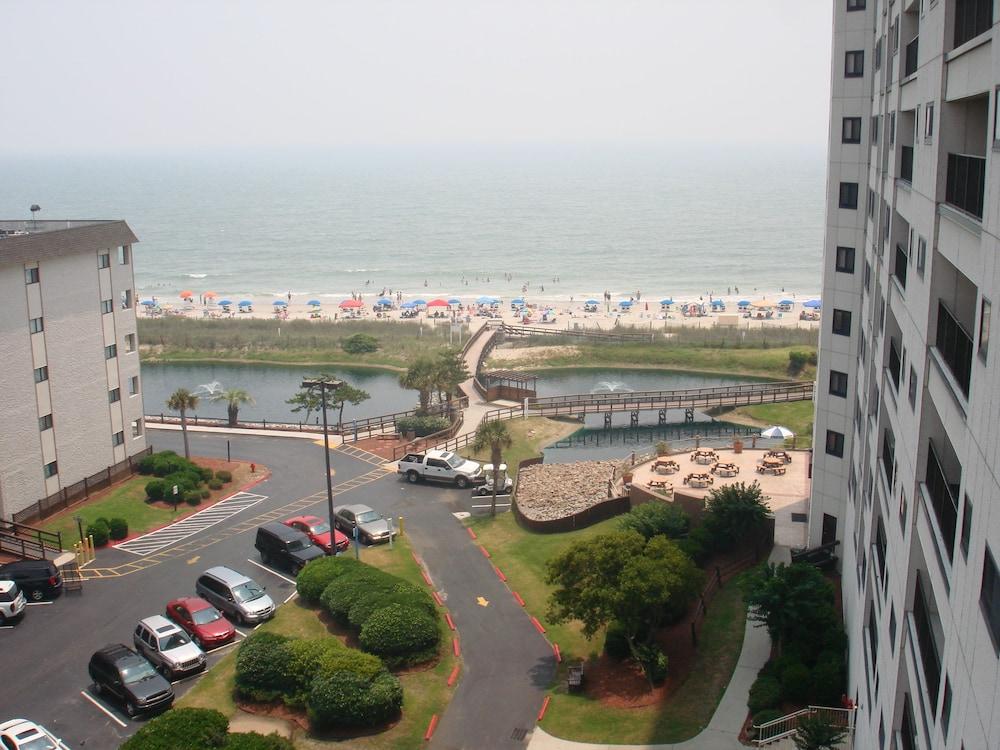 Myrtle Beach Resort by Beach Vacations photo 24