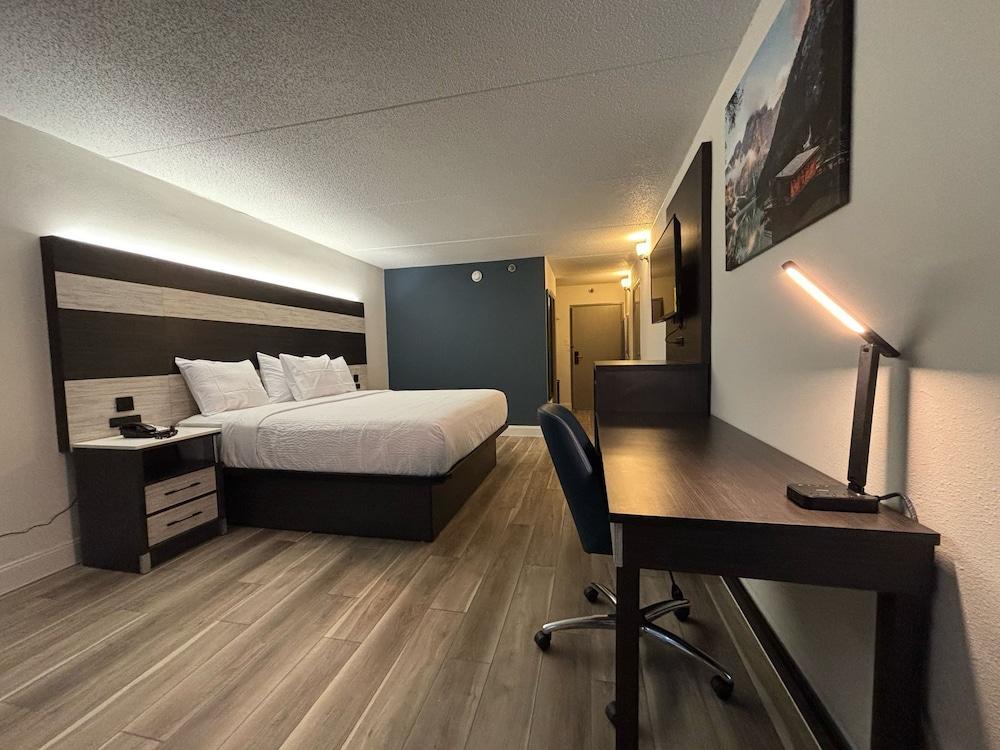Baymont By Wyndham Williamsburg I-64 photo 1