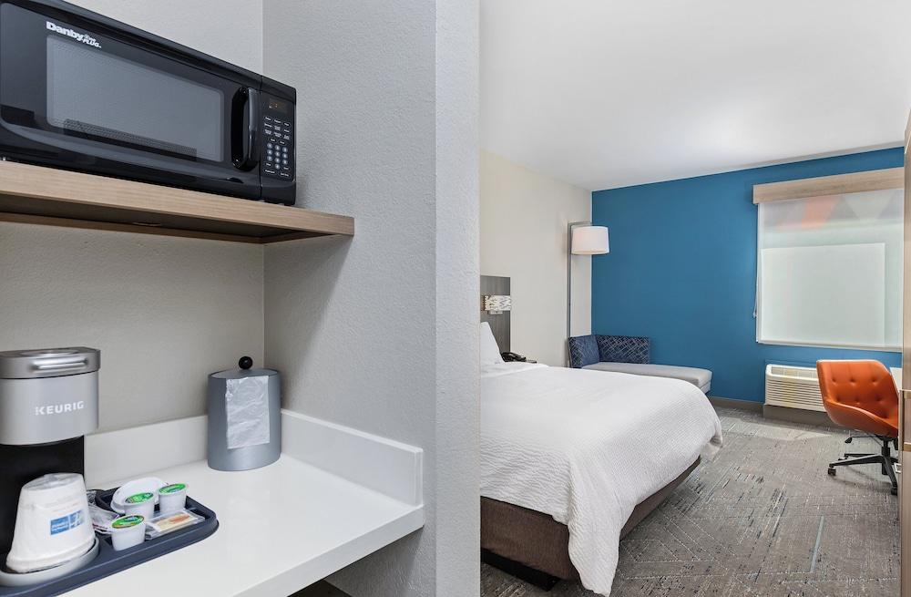 Holiday Inn Express Hurricane by IHG photo 11