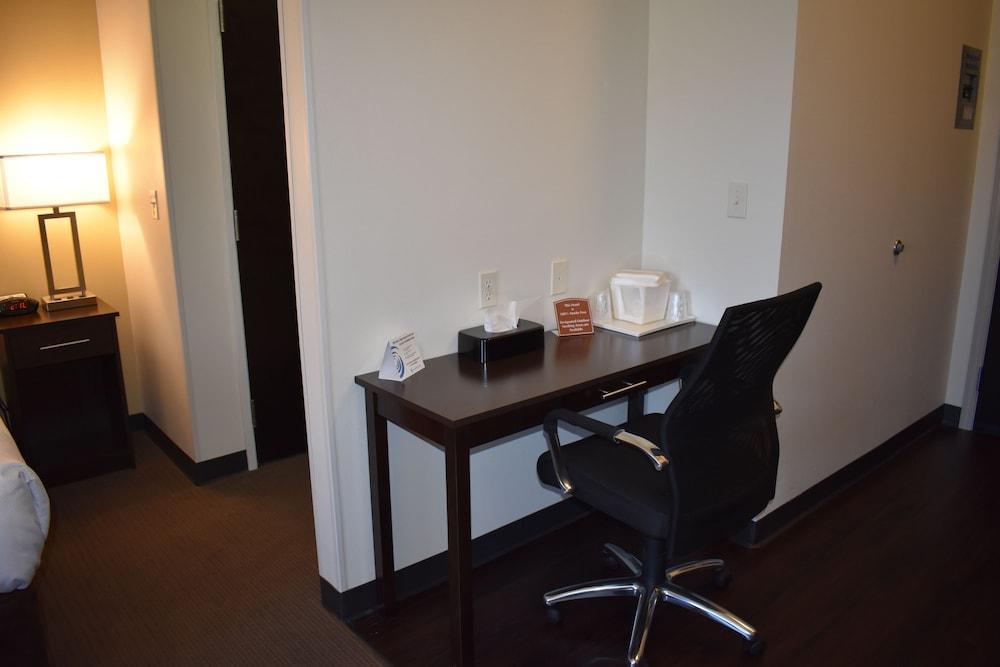 MainStay Suites Moab near Arches National Park photo 10