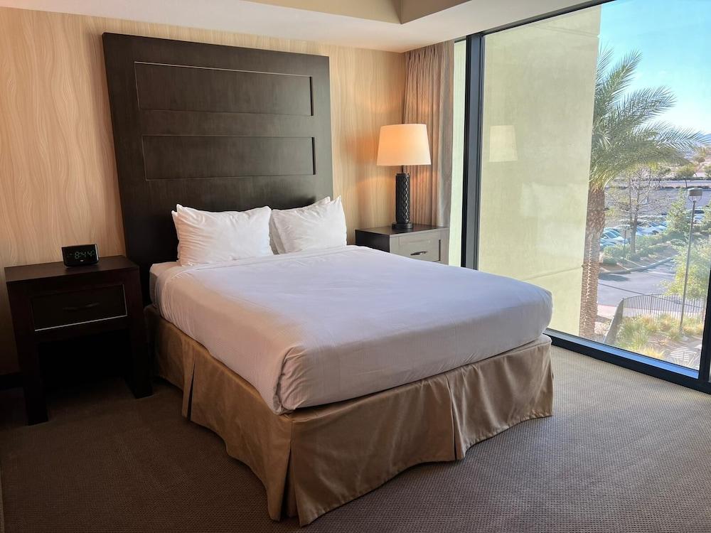 The Berkley Las Vegas photo 7