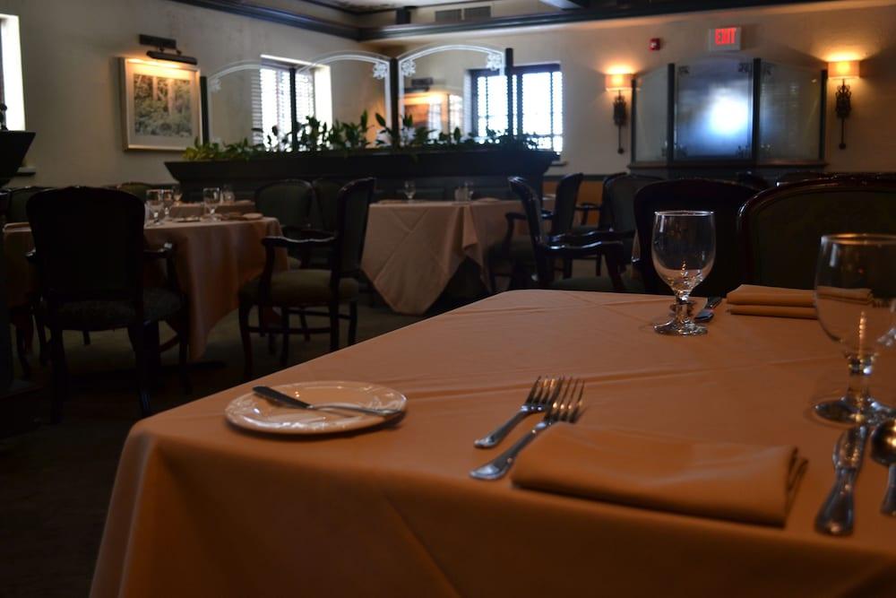 The Beaumont Inn photo 23