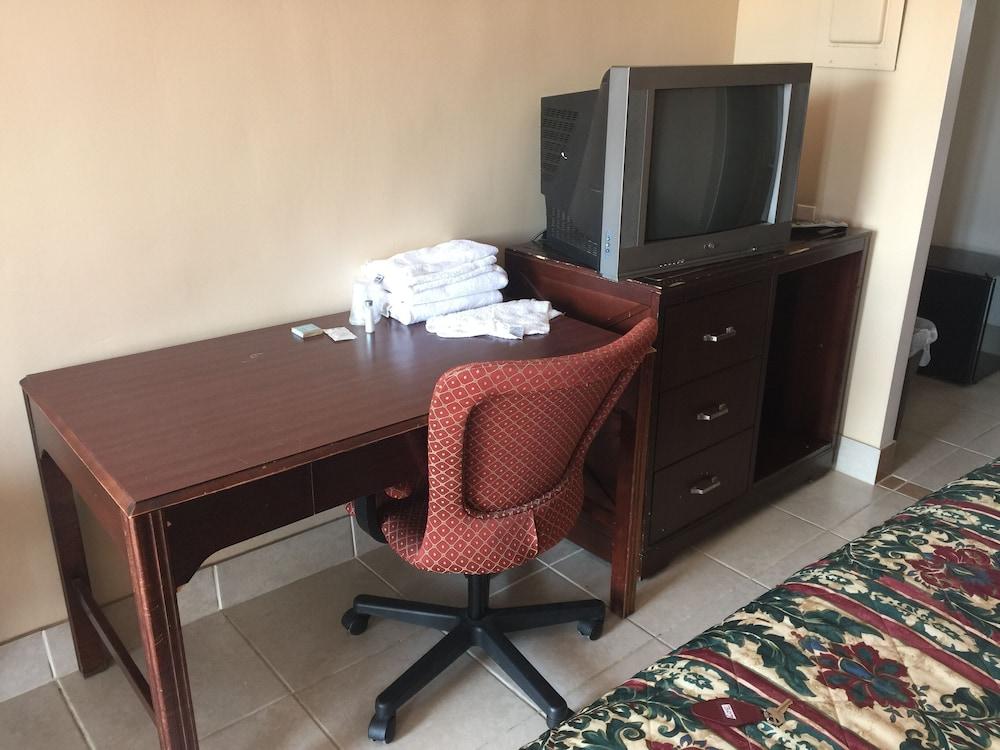 Cloud 9 Inn photo 3