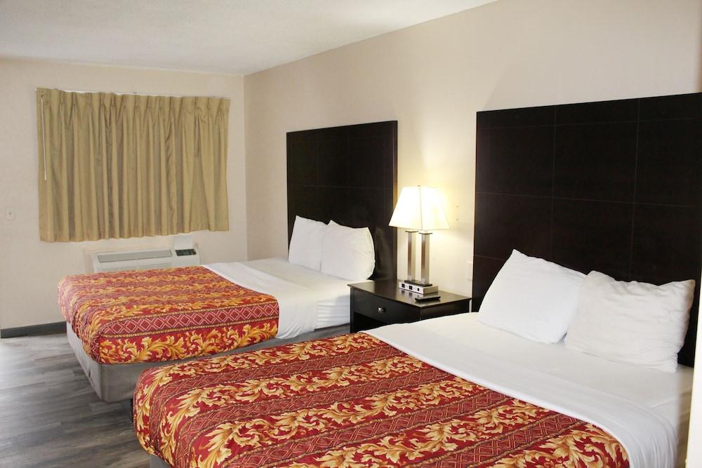 Huntington Inn photo 11