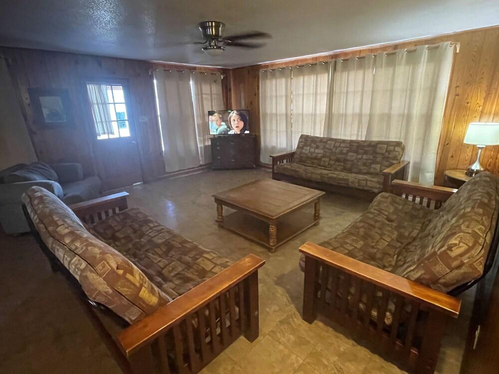 Thunderbird Resort & Event Center photo 82