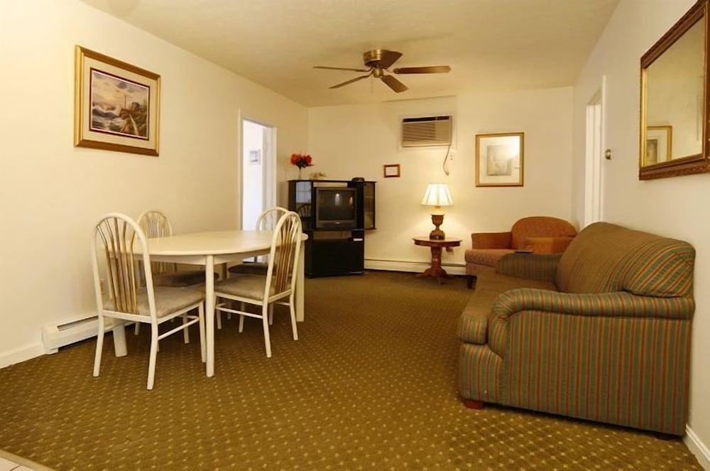 Exit 5 Resort & Condominium photo 67
