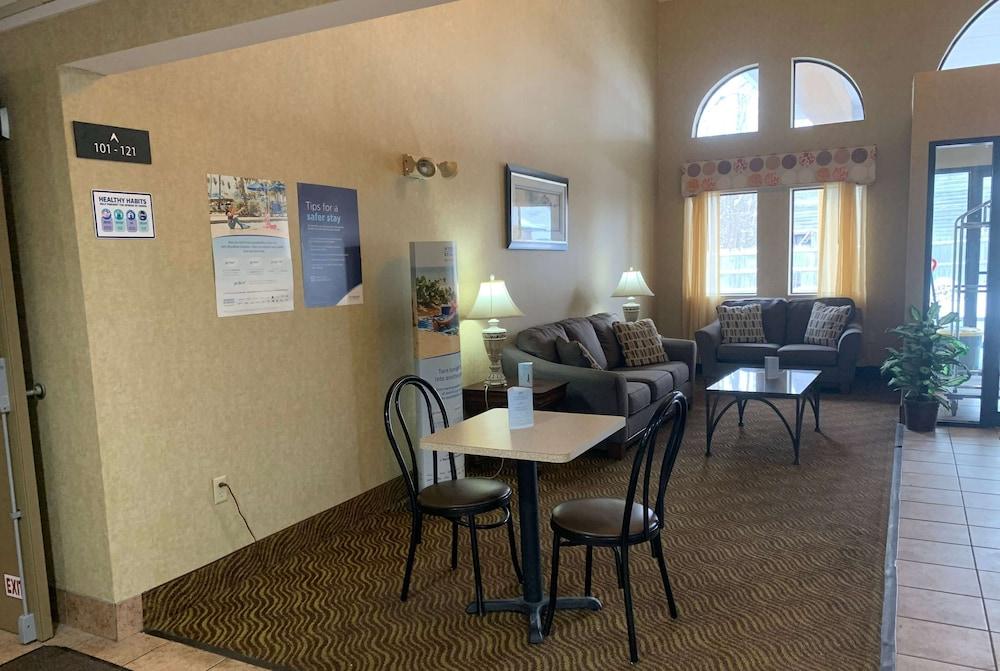 Super 8 by Wyndham Liverpool/Clay/Syracuse Area photo 13