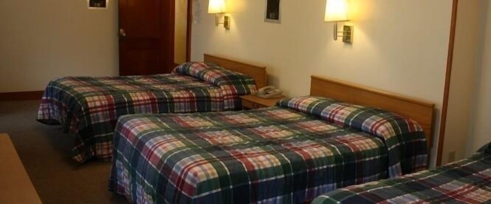 Baumann's Brookside Resort photo 5