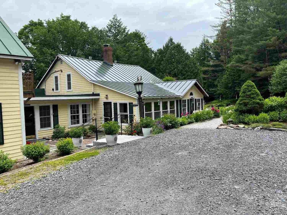 Tucker Hill Lodge photo 39