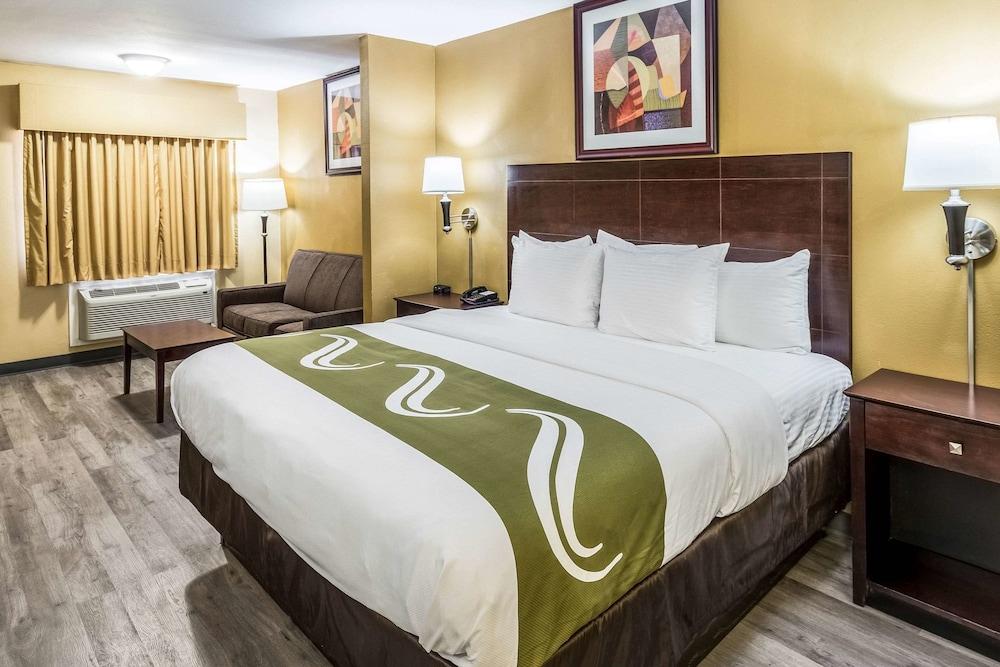 Quality Inn Corsicana photo 13