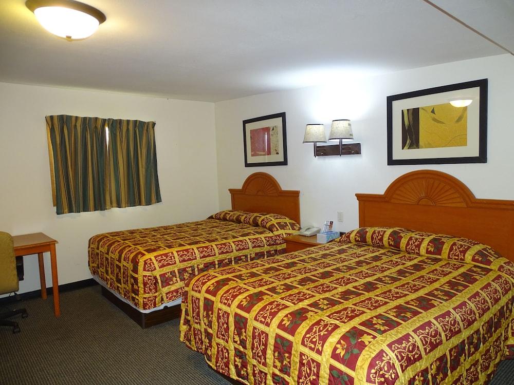 Rivers Inn Fort Madison photo 23