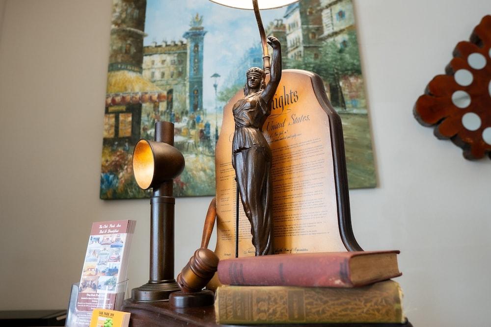 Oak Tree Hotel photo 7