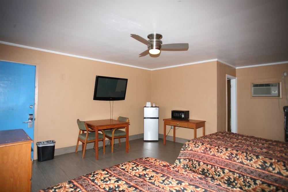 Royal Inn photo 31