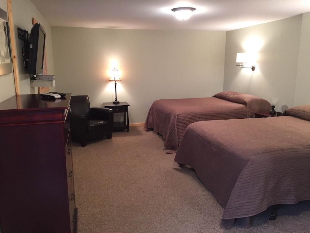 Whistling Swan Motel photo 12