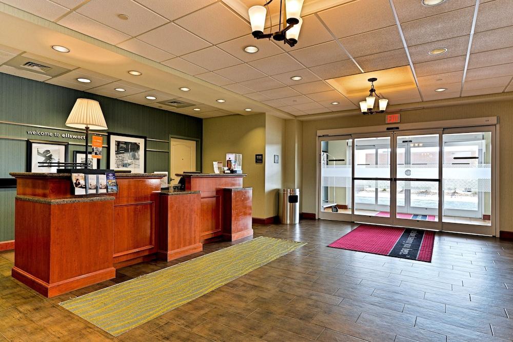 Hampton Inn Ellsworth/Bar Harbor photo 10