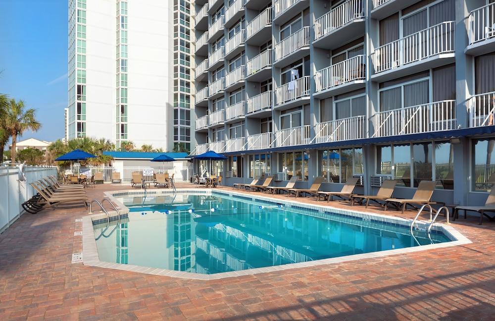 Maritime Beach Club photo 21