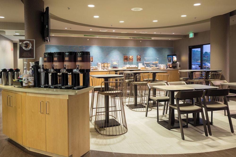 SpringHill Suites by Marriott Quakertown photo 28