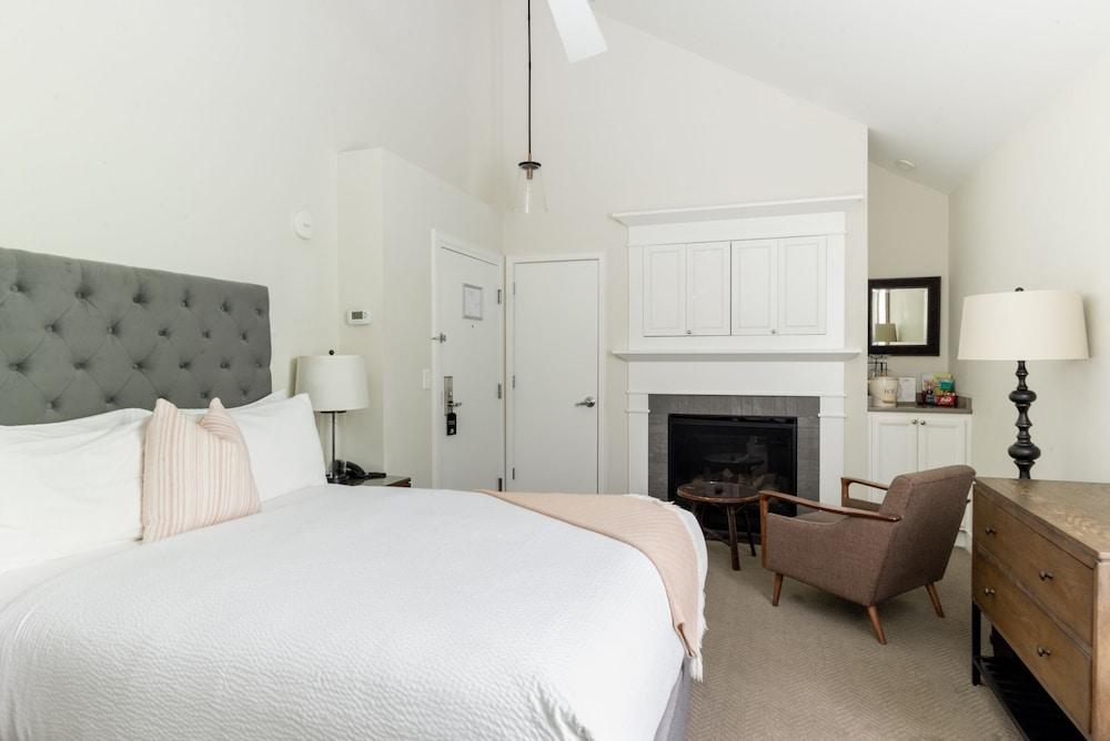 Briar Barn Inn photo 30