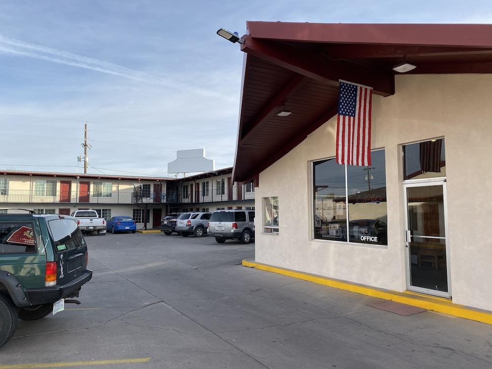 Dunes Inn photo 31