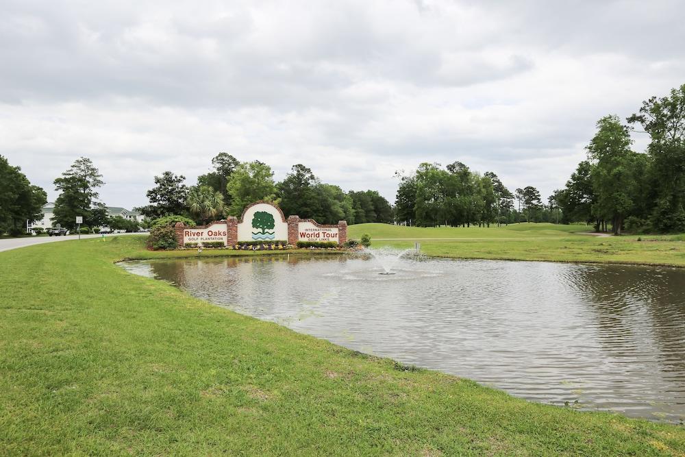 River Oaks Resort photo 26