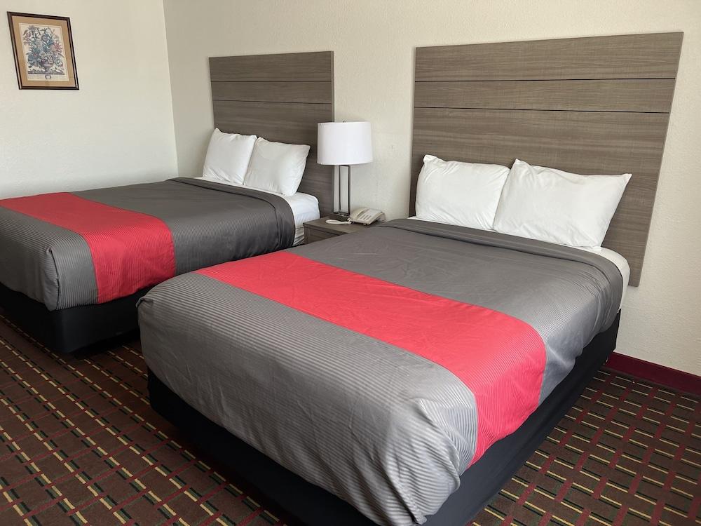 Guest House Inn photo 8