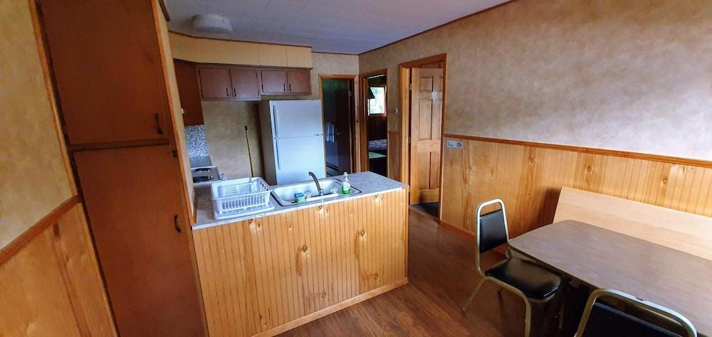 Red Ranch Motel photo 51