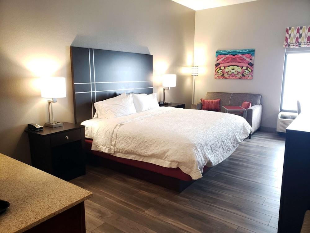 Hampton Inn Johnstown photo 8