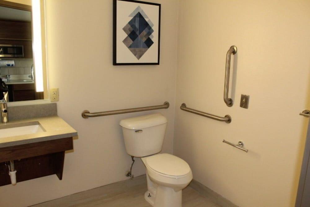 Candlewood Suites Southfield - Detroit by IHG photo 67