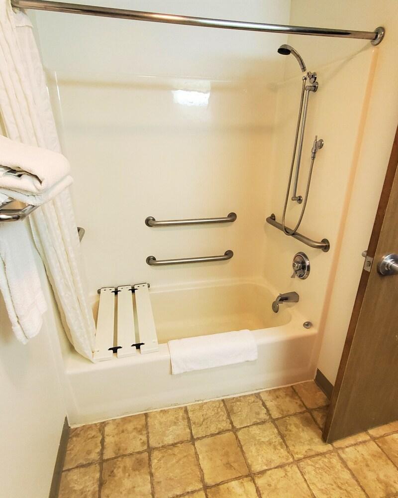 Quality Inn & Suites Pinedale photo 19