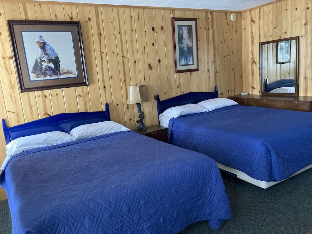Dixon Lake Resort photo 11