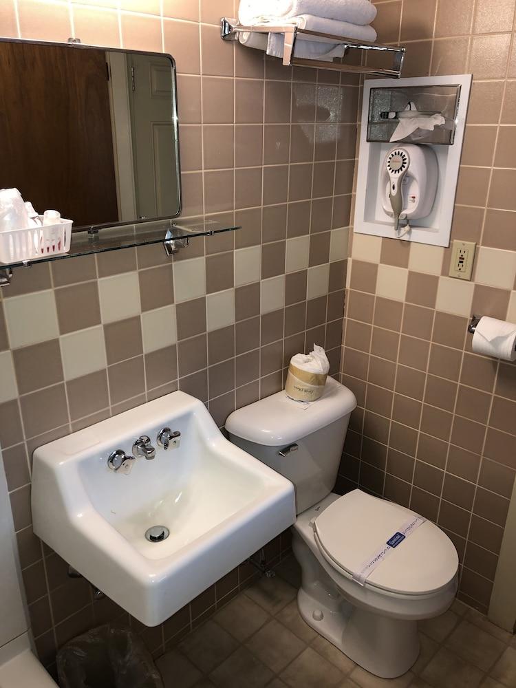 School House Inn photo 14