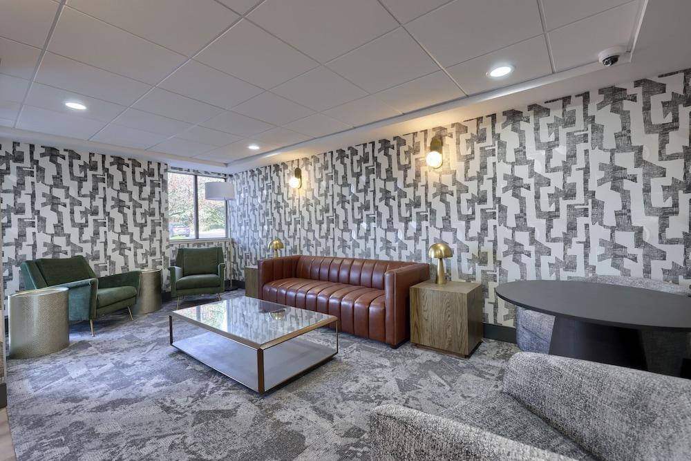 Lititz Pointe Inn and Suites photo 3