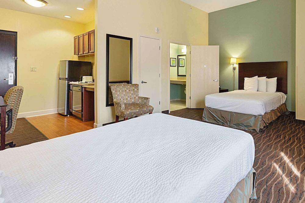 Extended Stay America Premier Suites Lakeland I4 photo 25
