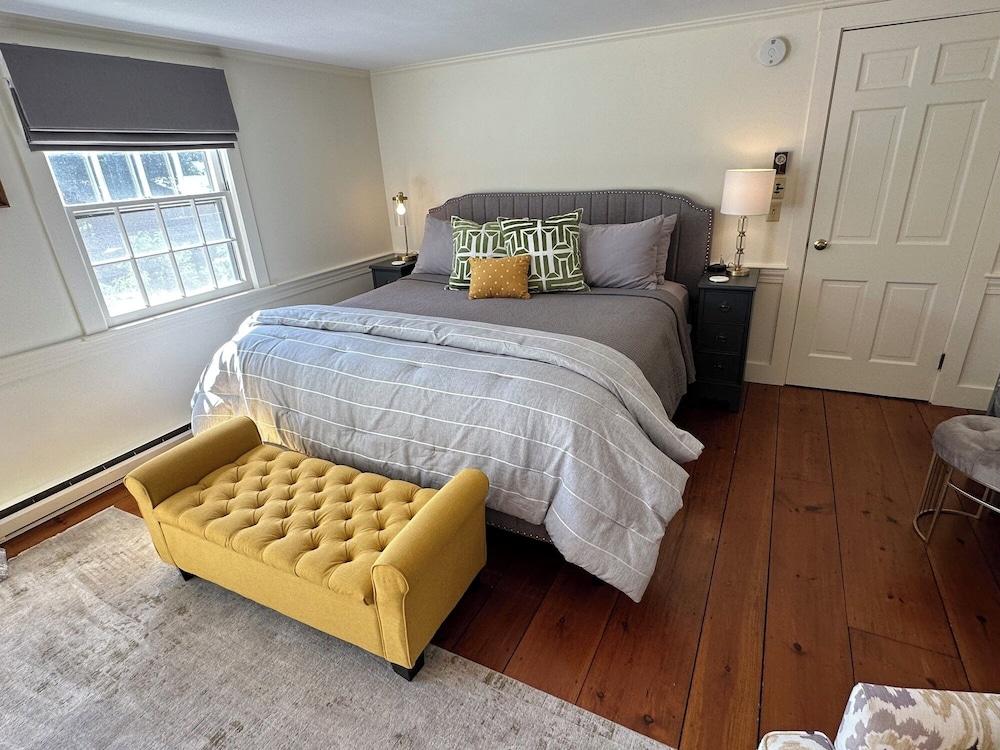 Inn at Perkins Cove photo 38