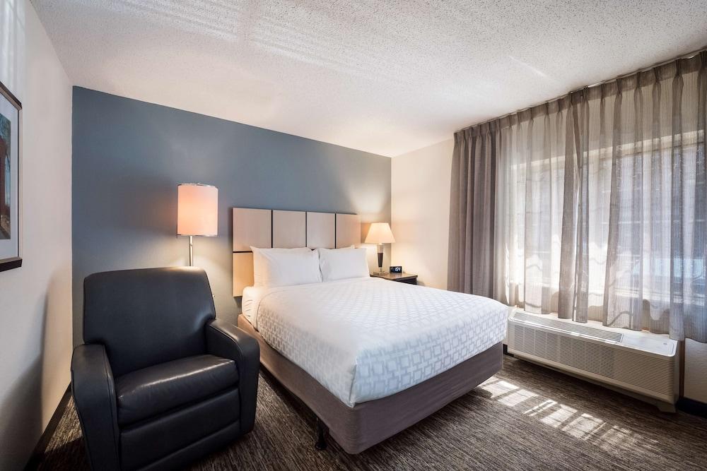 Sonesta Simply Suites Chicago Naperville photo 10