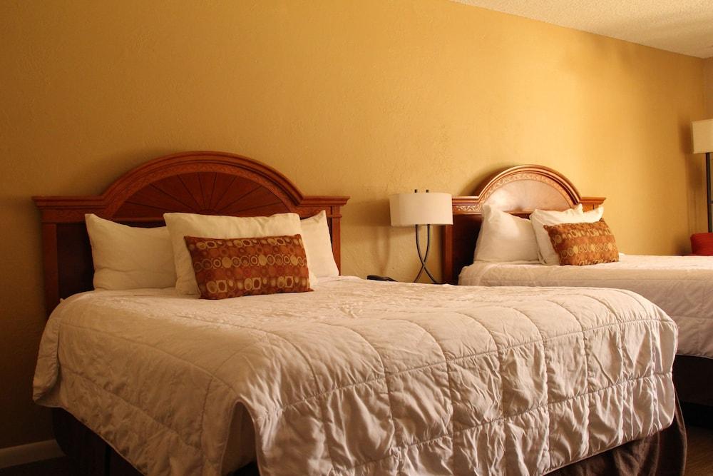 Crystal Cove Hotel photo 31