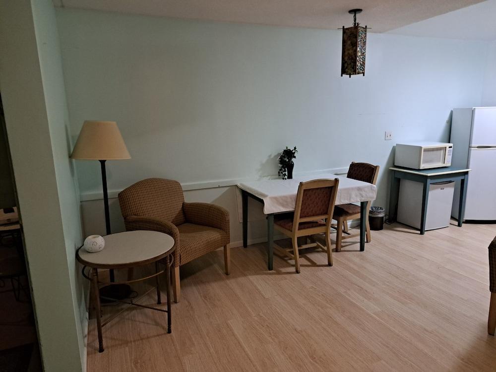 Sandpiper Springs Spa & Retreat photo 25