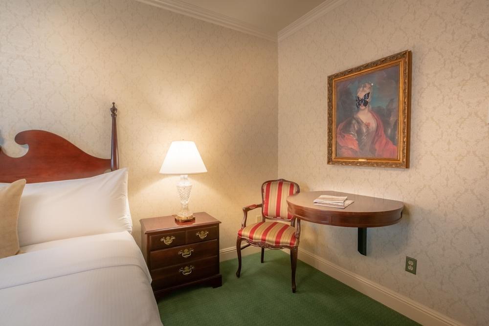 Bristol Hotel, Boutique Collection photo 6