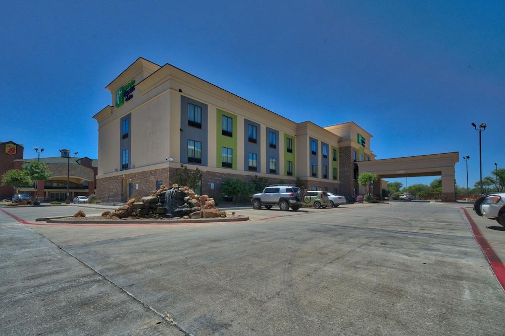 Holiday Inn Express Hotel & Suites Lubbock South by IHG photo 33