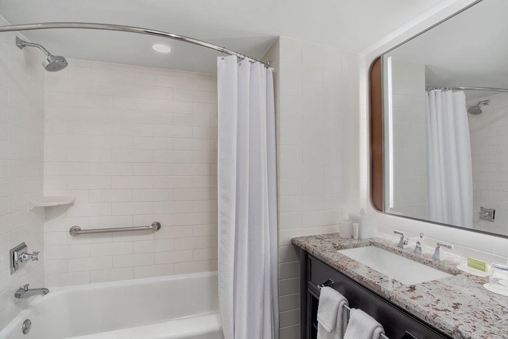 Le Meridien Washington, D.C., The Madison photo 50
