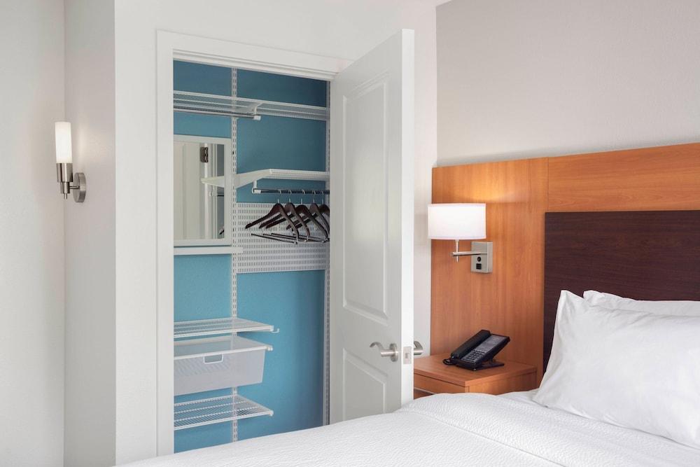 TownePlace Suites by Marriott Bangor photo 5