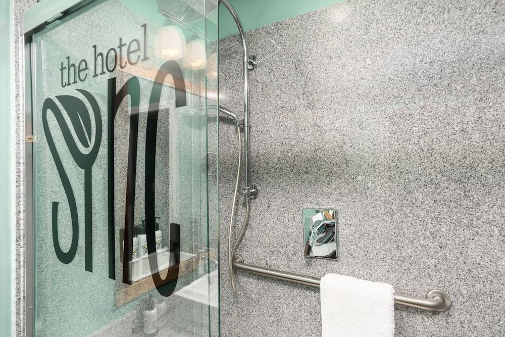The Hotel Sync photo 27