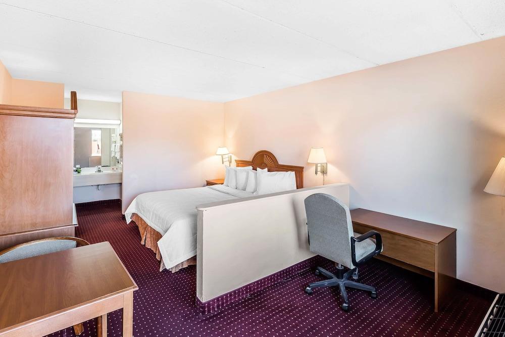 Econo Lodge Lavonia I-85 photo 9