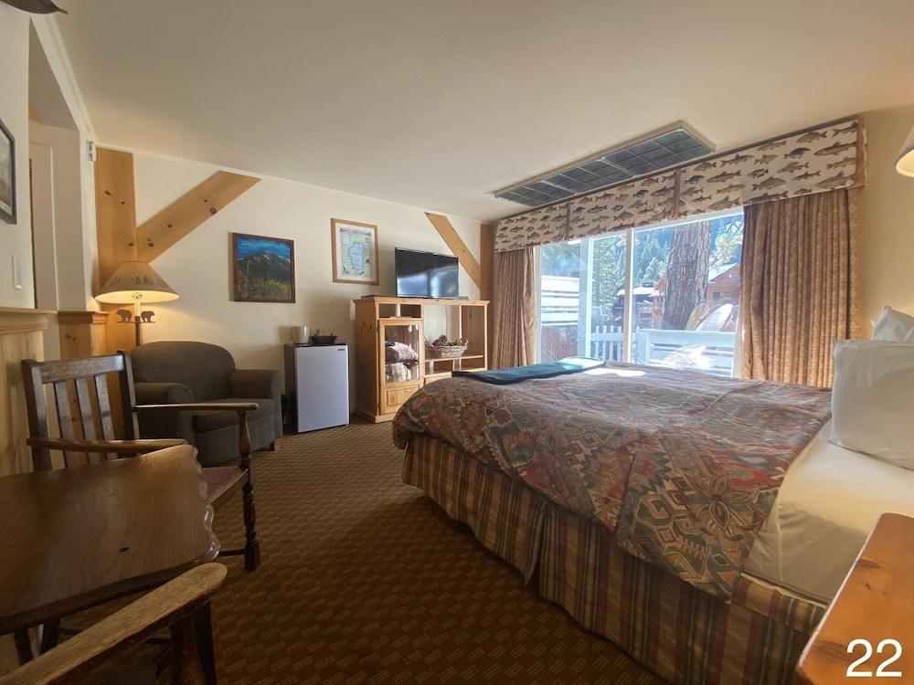 River Ranch Lodge & Restaurant photo 26