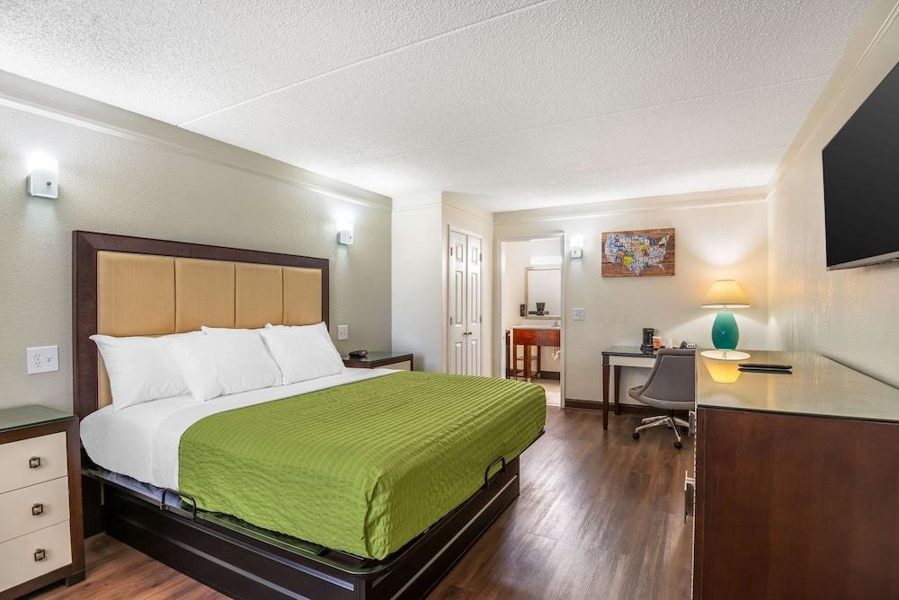 Econo Lodge Richmond-North Chesterfield photo 13