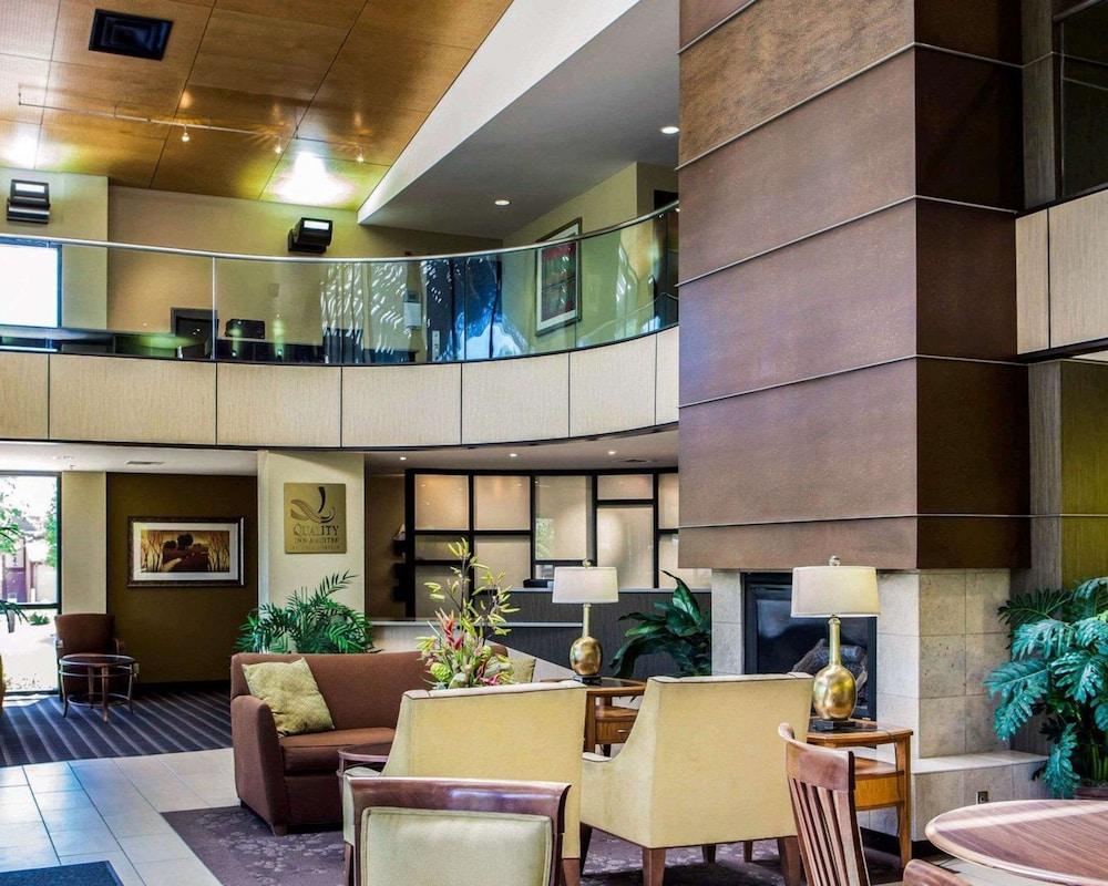 Quality Inn & Suites Peoria North photo 2