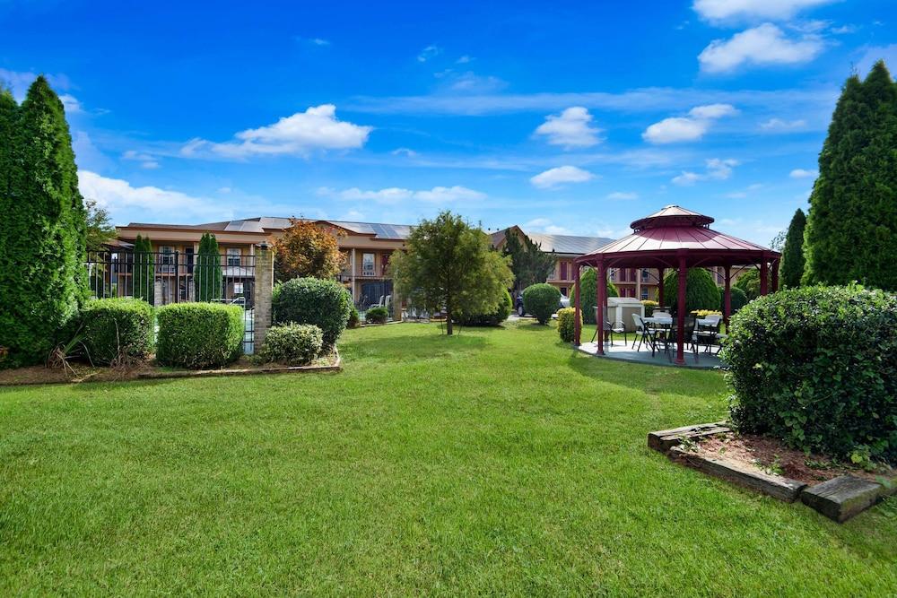 Econo Lodge Princess Anne photo 25