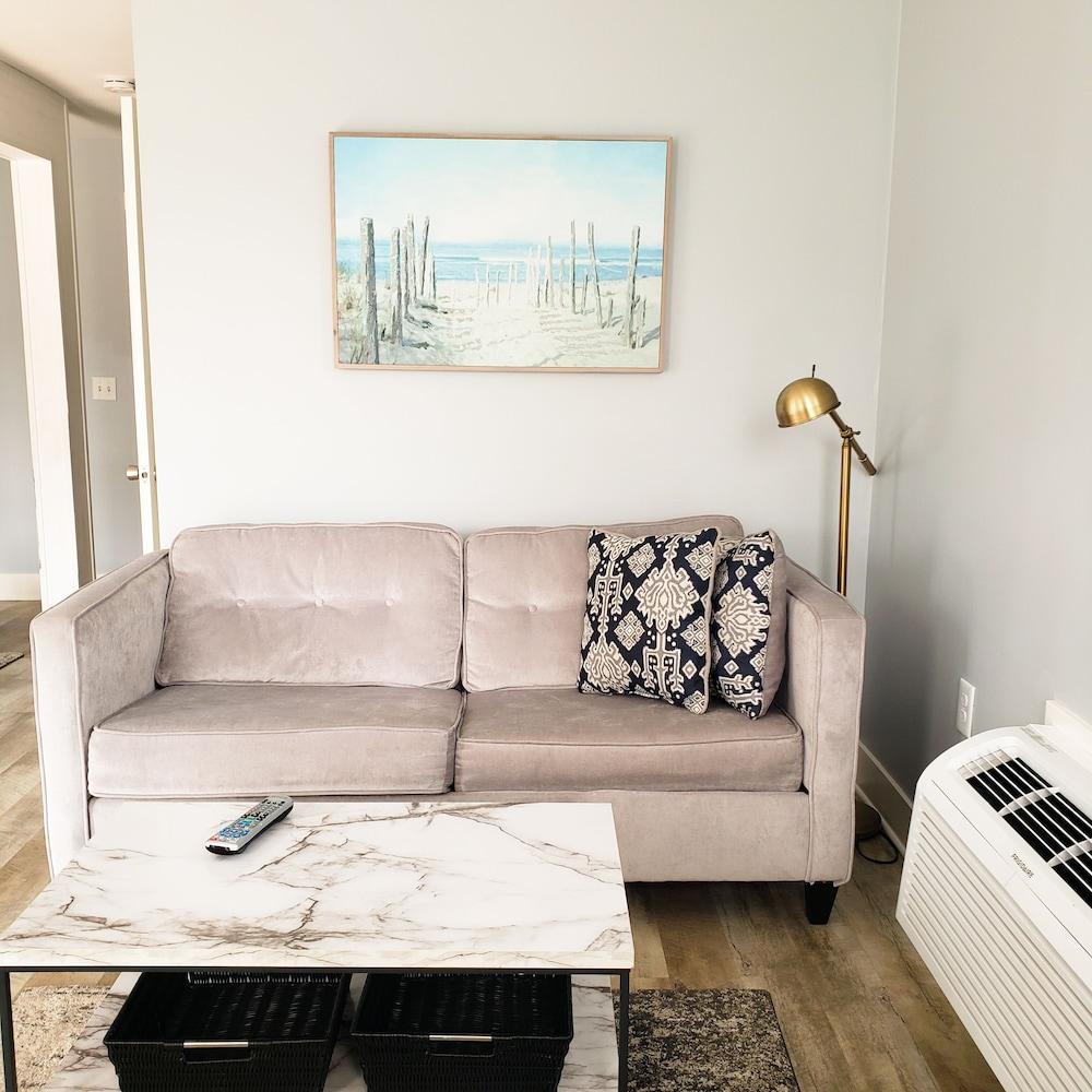 Coastal Suites Resort photo 13