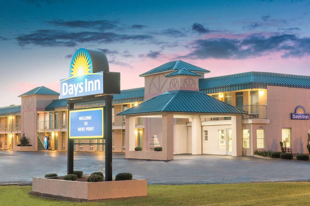 Days Inn by Wyndham West Point photo 1
